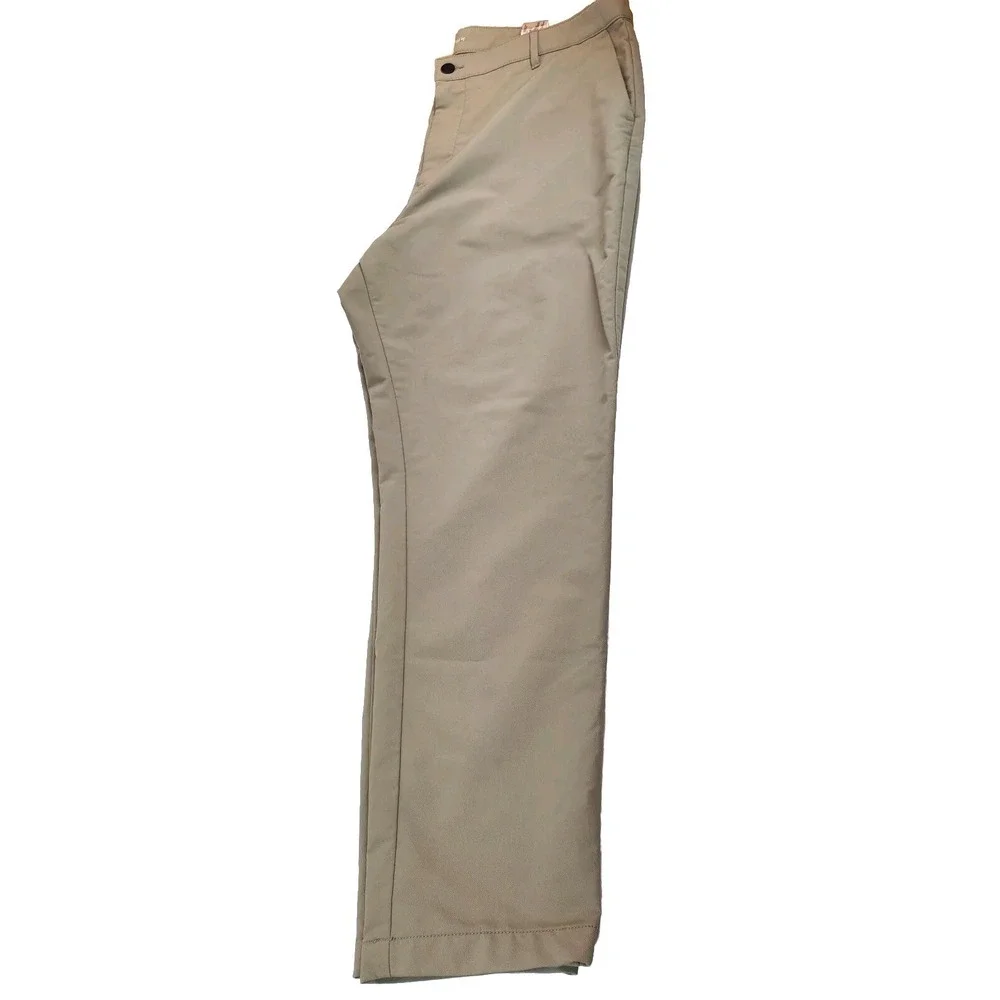 Banana Republic Golf Performance Pant Mens Size 40x30 Beige Chino 100% Polyester